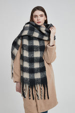 Load image into Gallery viewer, Soft Gingham Fleece Scarf
