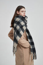 Load image into Gallery viewer, Soft Gingham Fleece Scarf
